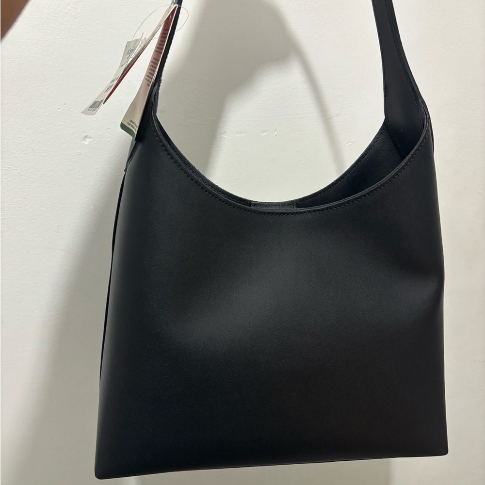 Made in Italy Sleek Black Leather Shoulder Bag